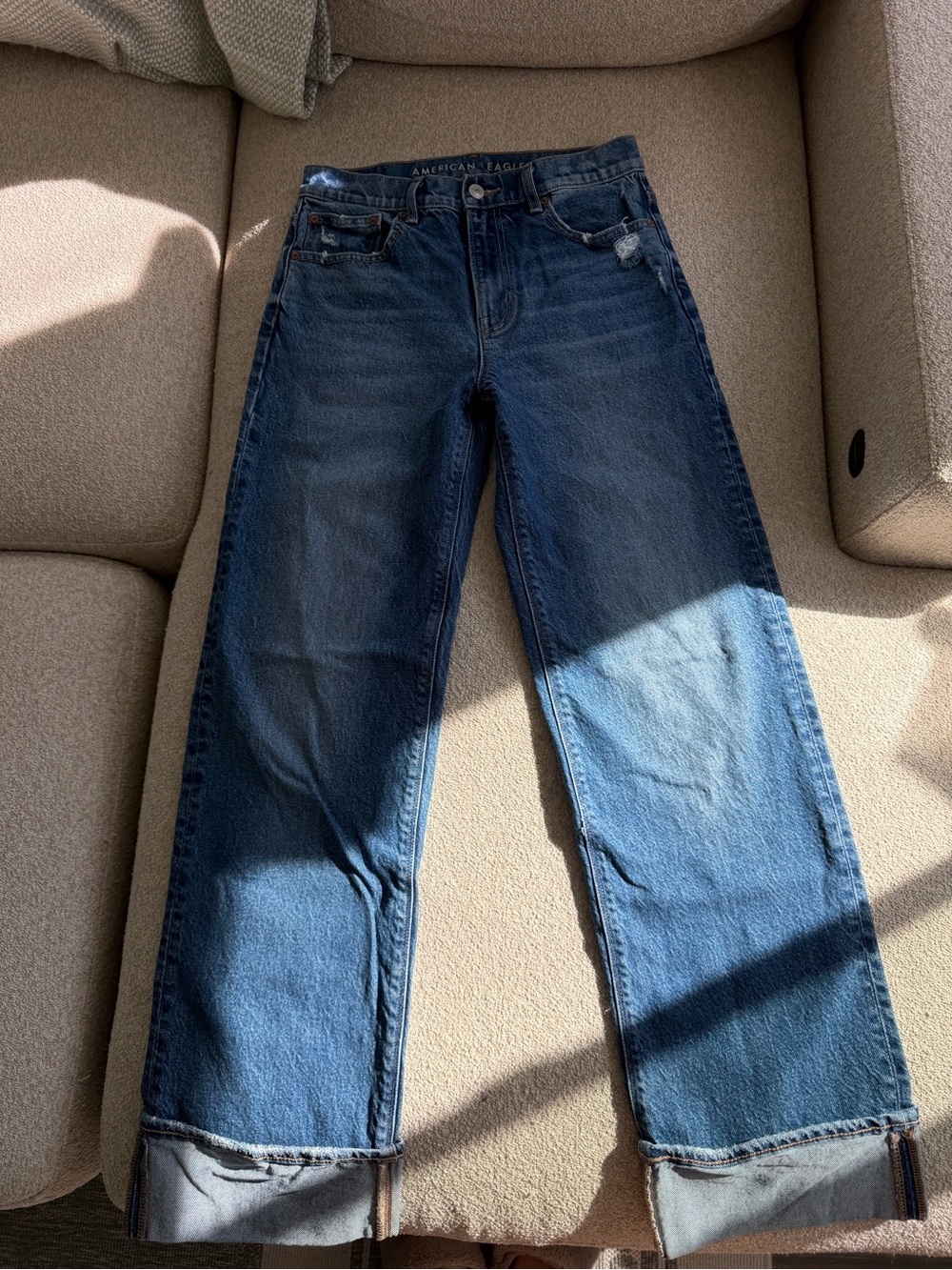 American Eagle Cuffed Jeans - Picture 3 of 5